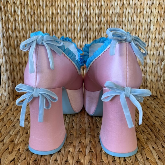 NIB Dolls Kill 💕 Bisou Baby Satin Platforms - Picture 5 of 8